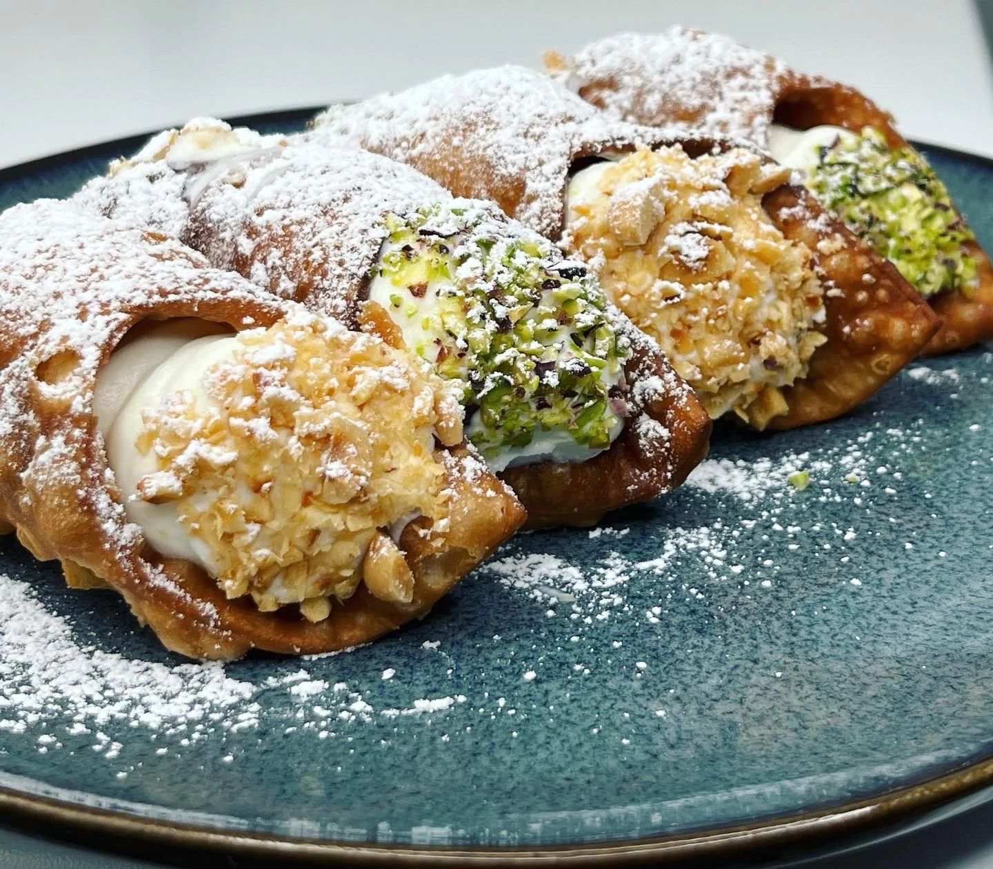 cannolo-siciliano