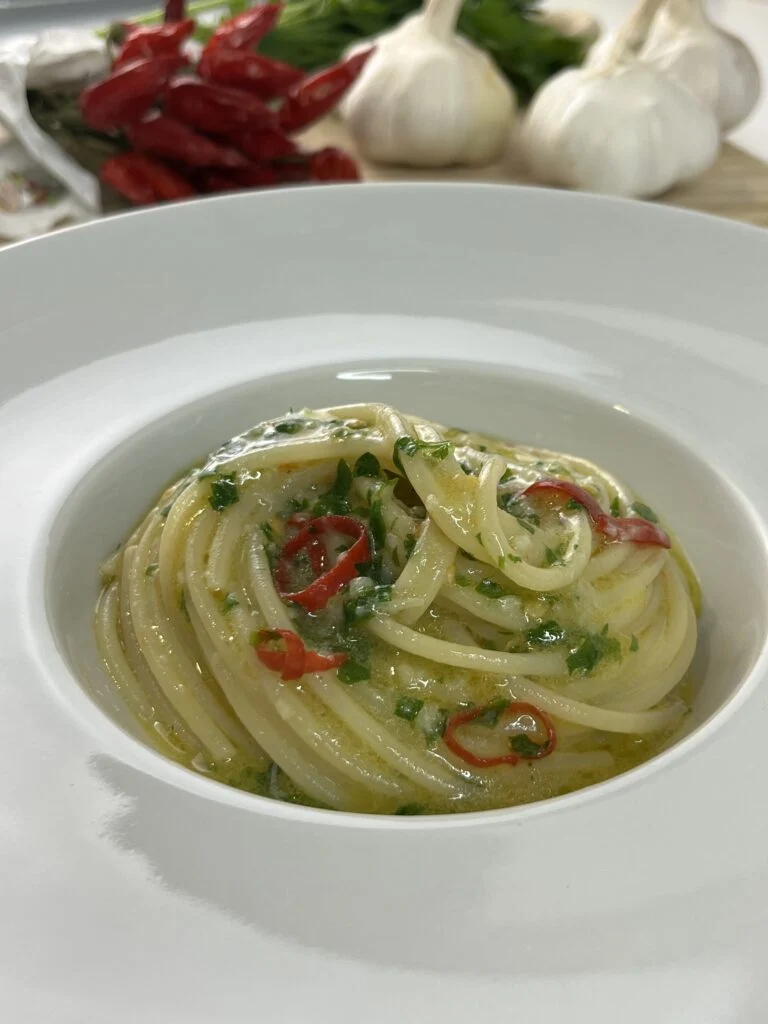 spaghetti-aglio-e-olio