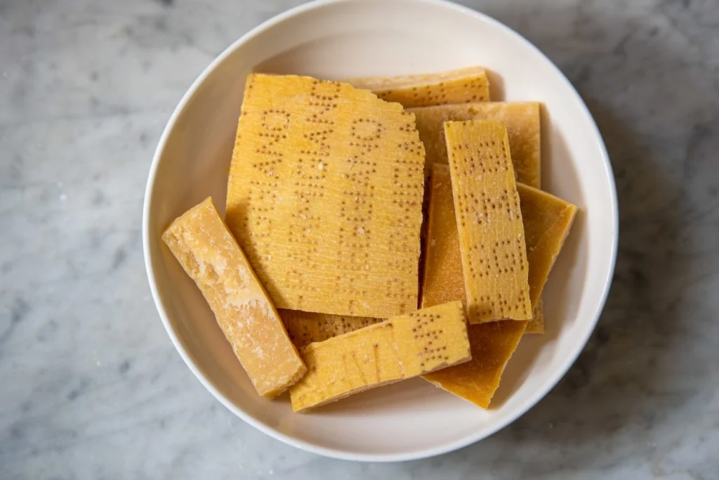 Croûtes de Parmigiano Reggiano