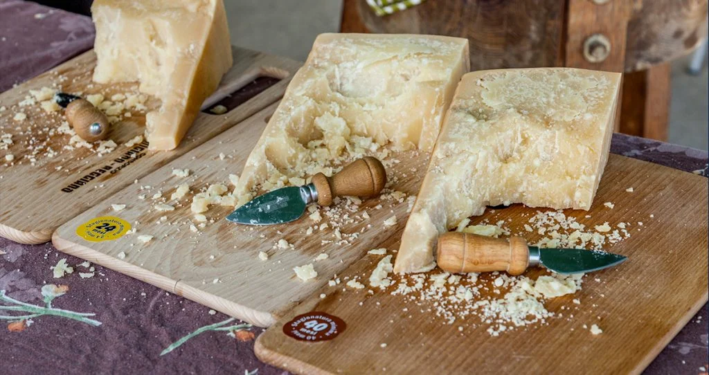 Différents affinages de Parmigiano Reggiano