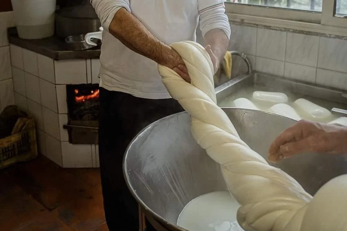 "Filatura" du Provolone del Monaco DOP