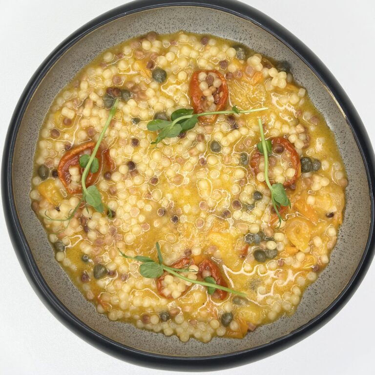 fregola-sarda-capres-tomates-sechees