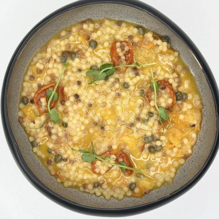 fregola-sarda-capres-tomates-sechees