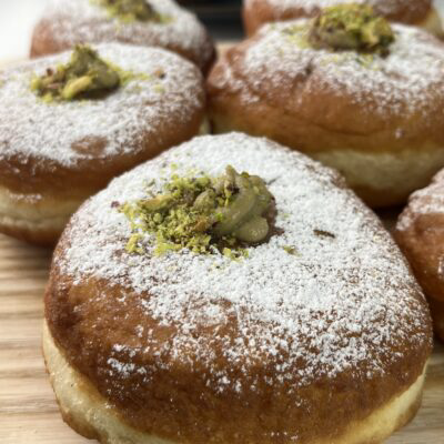 bomboloni-a-la-pistache