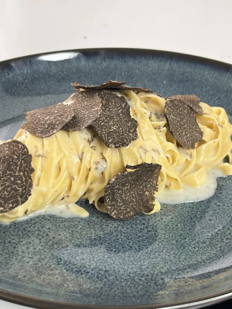 tagliolini-a-la-truffe-noire