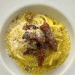 Mezze maniche à la carbonara