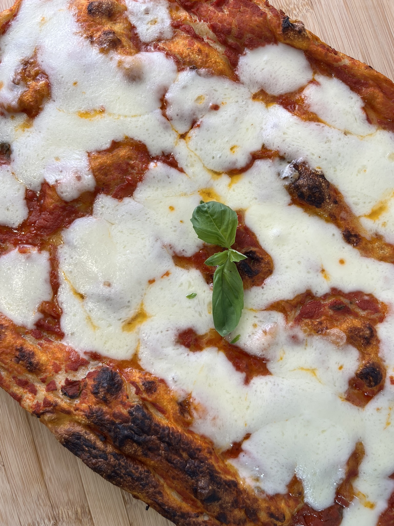 pizza-margherita-in-teglia