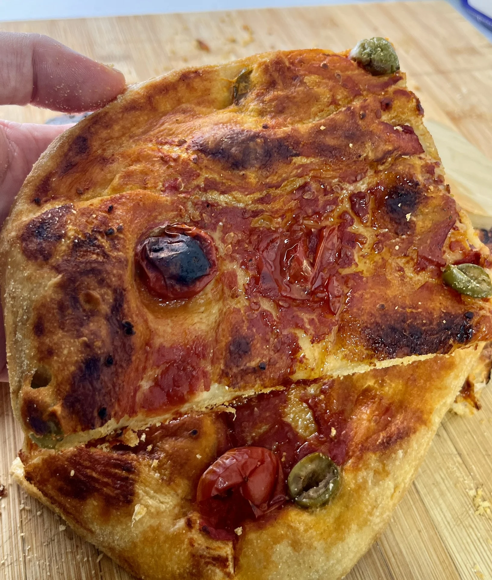 pizza-marinara-aux-olives-vertes