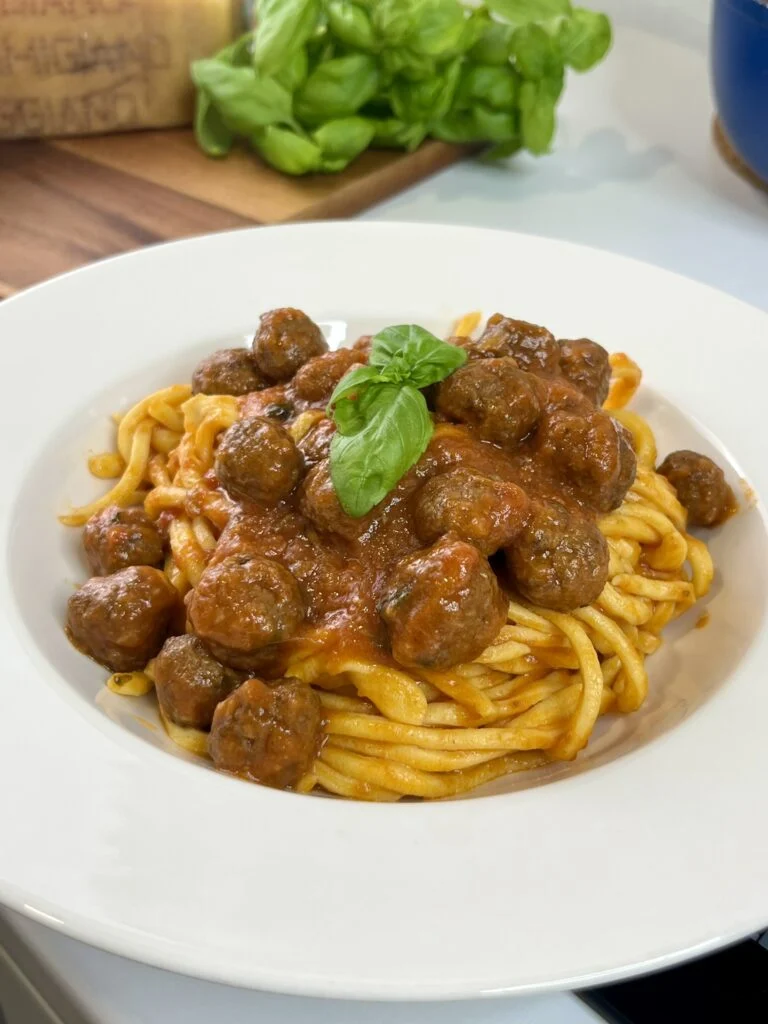 spaghetti-chitarra-boulettes-de-viande